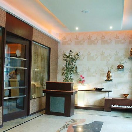 Hotel Sitara Royal Hyderabad Eksteriør bilde